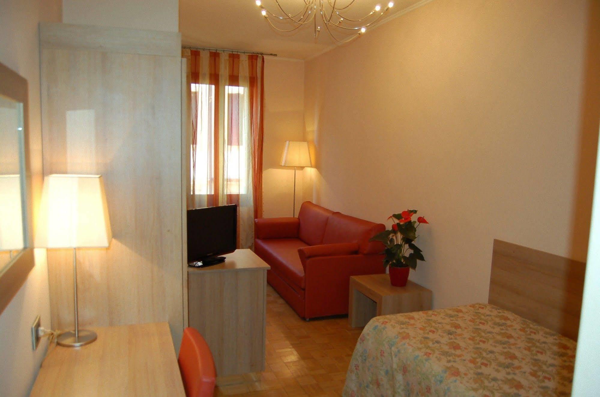 Al Santo Hotel 3*